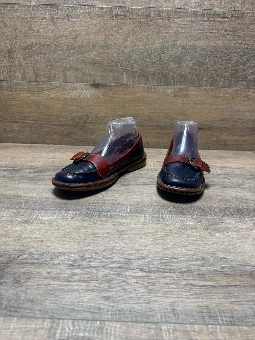 Sperry Two-Tone Navy and Burgundy Women’s Penny Loafers